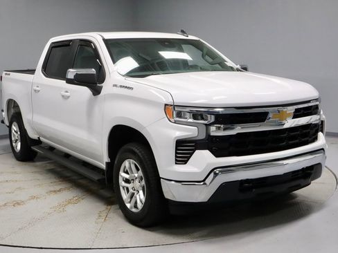 Used 2023 Chevrolet Silverado 1500 LT AWD/4WD image 1