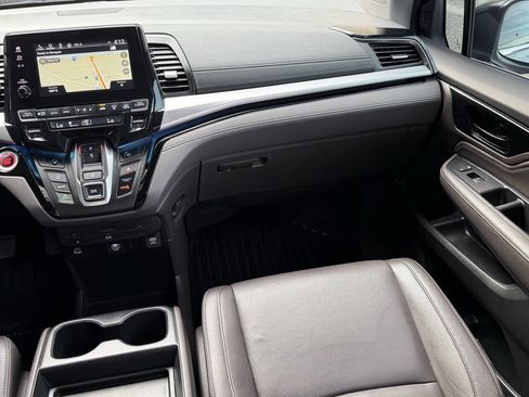 Used 2023 Honda Odyssey Touring image 22