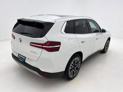 Certified 2025 BMW X3 xDrive30i w/ Convenience Package image 7