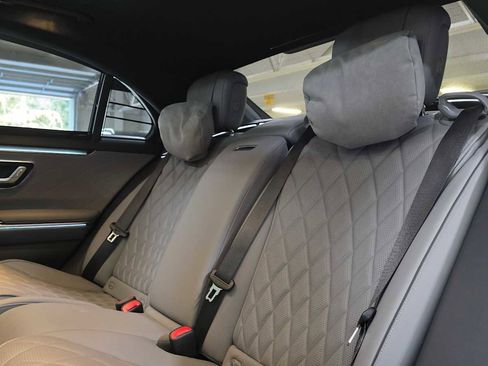 Certified 2025 Mercedes-Benz S 580 S 580 image 17
