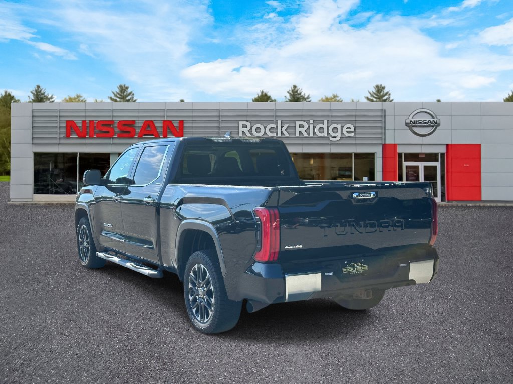 Used 2022 Toyota Tundra Limited w/ Power Package AWD/4WD image 4
