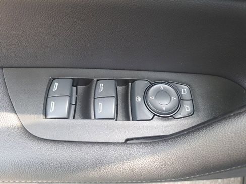 Used 2022 Chevrolet Blazer LT image 15