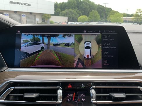 Used 2020 BMW X5 xDrive40i w/ M Sport Package AWD/4WD image 25