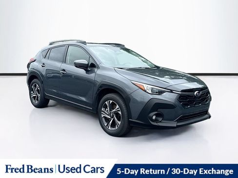 Used 2025 Subaru Crosstrek 2.5i Premium AWD/4WD image 1