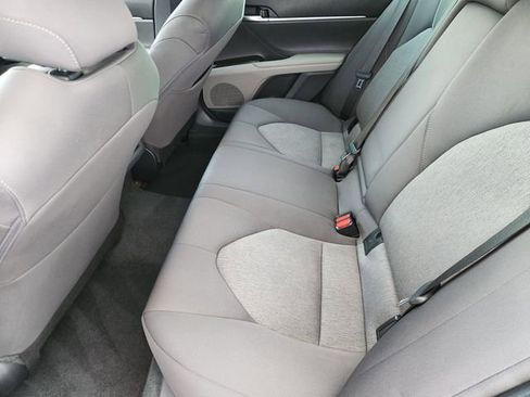 Used 2023 Toyota Camry LE image 28