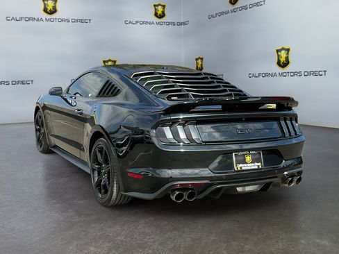 Used 2018 Ford Mustang GT Premium w/ Black Accent Package RWD image 7