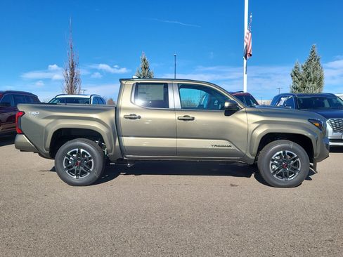 New 2025 Toyota Tacoma TRD Sport image 2