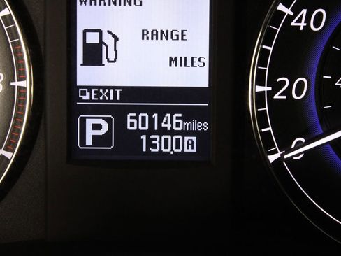 Used 2017 INFINITI QX50 2WD w/ Premium Plus Package image 26