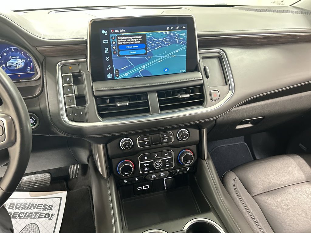 Certified 2024 Chevrolet Suburban LT w/ Luxury Package AWD/4WD image 19