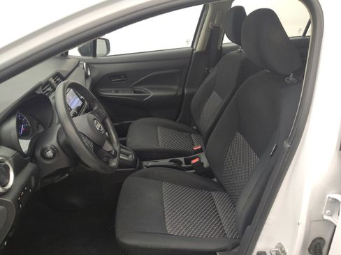 Used 2023 Nissan Versa S FWD image 17