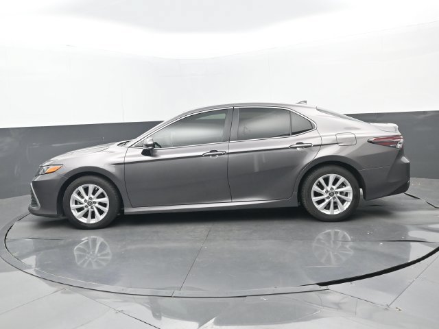 Used 2024 Toyota Camry LE w/ Convenience Package FWD image 7