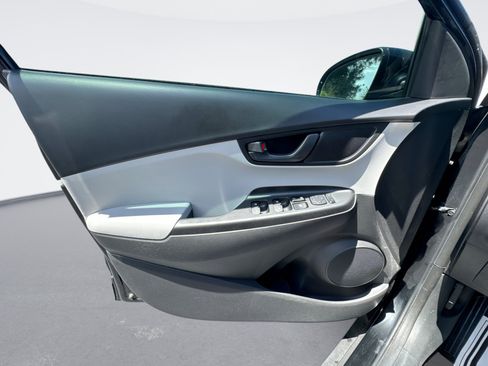 Used 2023 Hyundai Kona SEL w/ Cargo Package FWD image 28