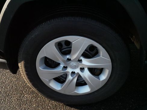 Certified 2025 Toyota RAV4 LE image 15