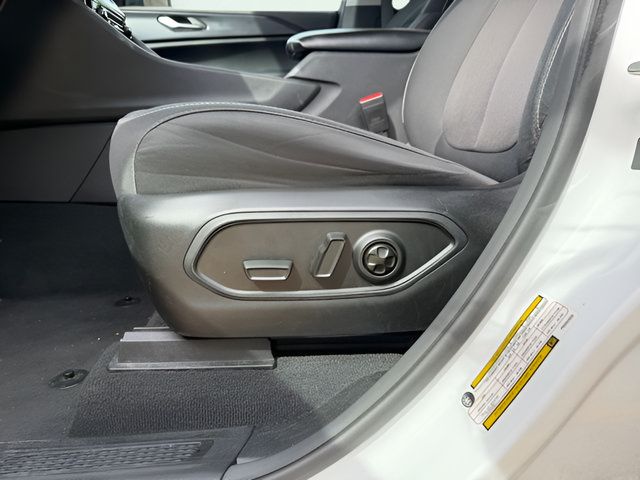 Used 2023 Jeep Grand Cherokee L Laredo AWD/4WD image 32