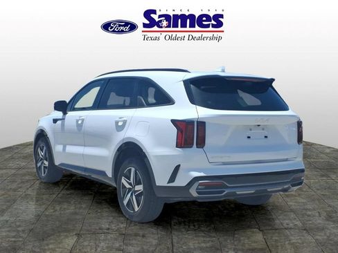 Used 2023 Kia Sorento S FWD image 6