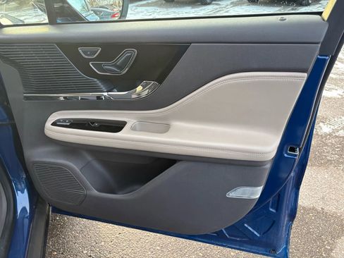 Used 2020 Lincoln Corsair Sport Utility 4D w/ Equipment Group 101A image 27