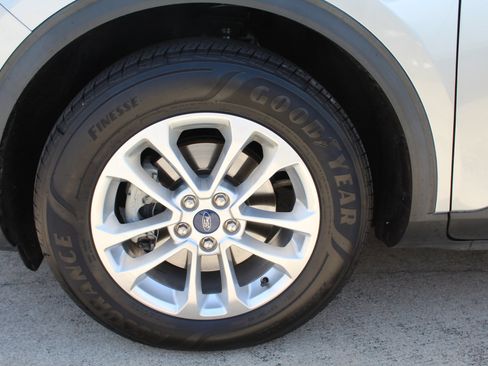 Used 2022 Ford Escape SE AWD/4WD image 49