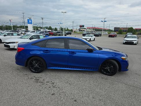 Used 2022 Honda Civic Sport image 7