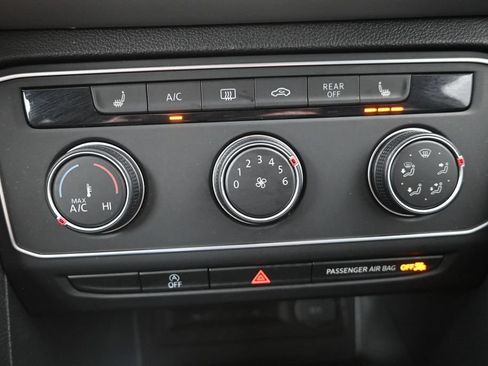 Used 2022 Volkswagen Atlas SE AWD/4WD image 18