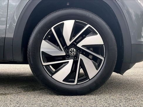 Certified 2025 Volkswagen Atlas SE AWD/4WD image 7