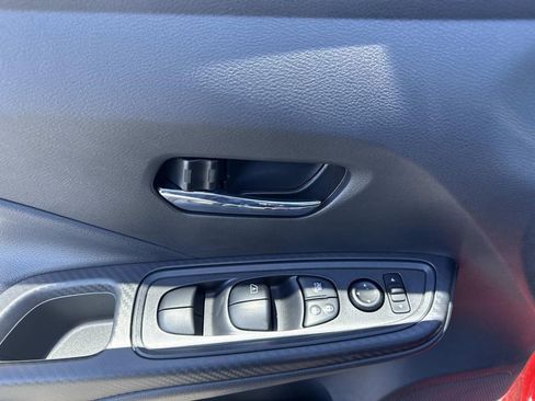 New 2025 Nissan Versa SV w/ Trunk Package image 19