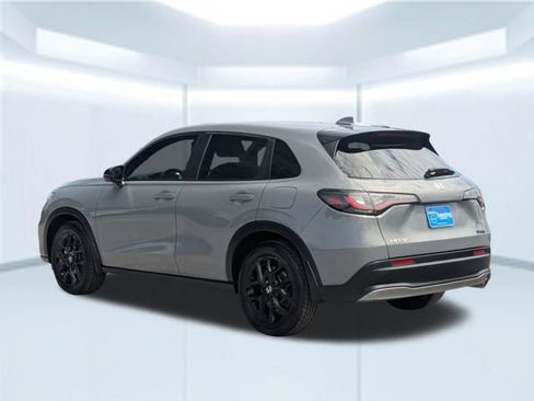 Used 2023 Honda HR-V Sport image 3