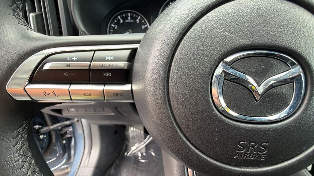 Used 2025 MAZDA CX-50 AWD 2.5 S w/ Preferred Package image 19
