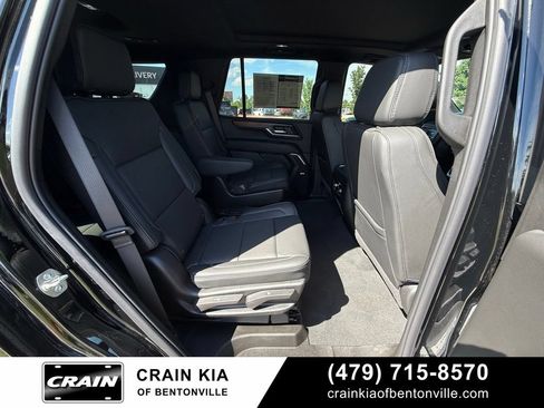 Used 2026 GMC Yukon Denali w/ Sun & Power Step Package AWD/4WD image 33
