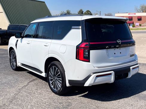 Used 2025 Nissan Armada Platinum Reserve AWD/4WD image 5
