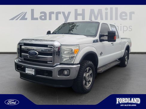 Used 2011 Ford F250 Lariat w/ Camper Pkg AWD/4WD image 1