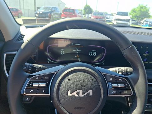 New 2026 Kia Seltos S AWD/4WD image 13