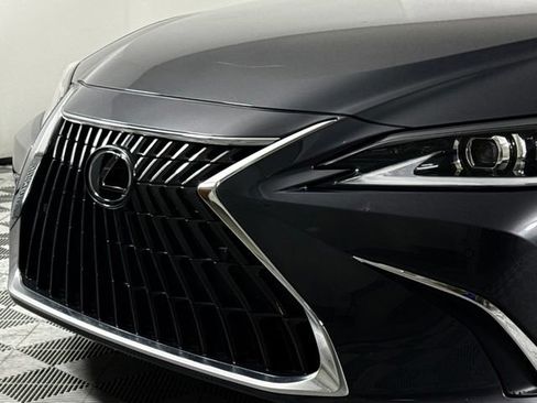 Used 2024 Lexus ES 350 w/ Premium Package FWD image 14
