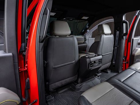 Used 2024 Chevrolet Silverado 1500 ZR2 w/ ZR2 Bison Edition image 31