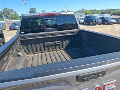 Used 2026 GMC Sierra 1500 SLT w/ SLT Premium Plus Package AWD/4WD image 12