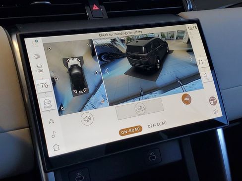 New 2025 Land Rover Discovery Sport S image 22