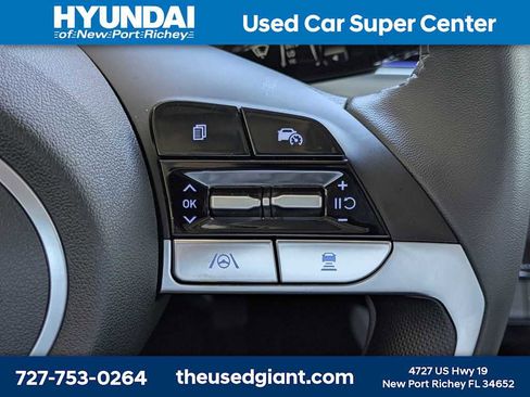 Used 2026 Hyundai Elantra Limited w/ Cargo Package image 32