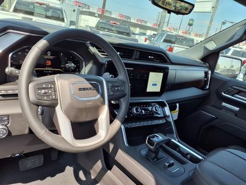 New 2025 GMC Sierra 1500 Denali w/ Denali Reserve Package image 5