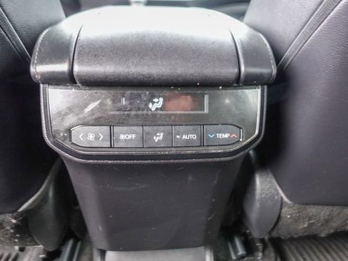 Certified 2023 Toyota Highlander XLE image 55