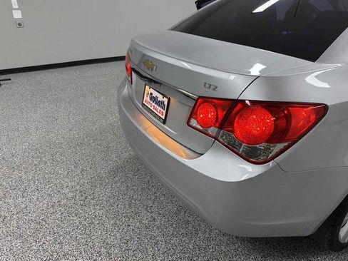 Used 2016 Chevrolet Cruze LTZ FWD image 22