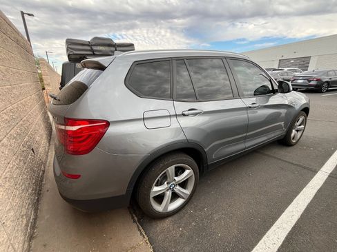 Used 2017 BMW X3 xDrive28i AWD/4WD image 4