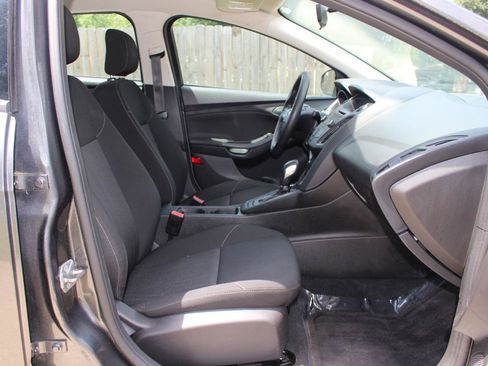 Used 2016 Ford Focus S FWD image 35