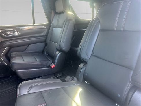 Used 2021 Chevrolet Tahoe RST w/ Luxury Package image 13