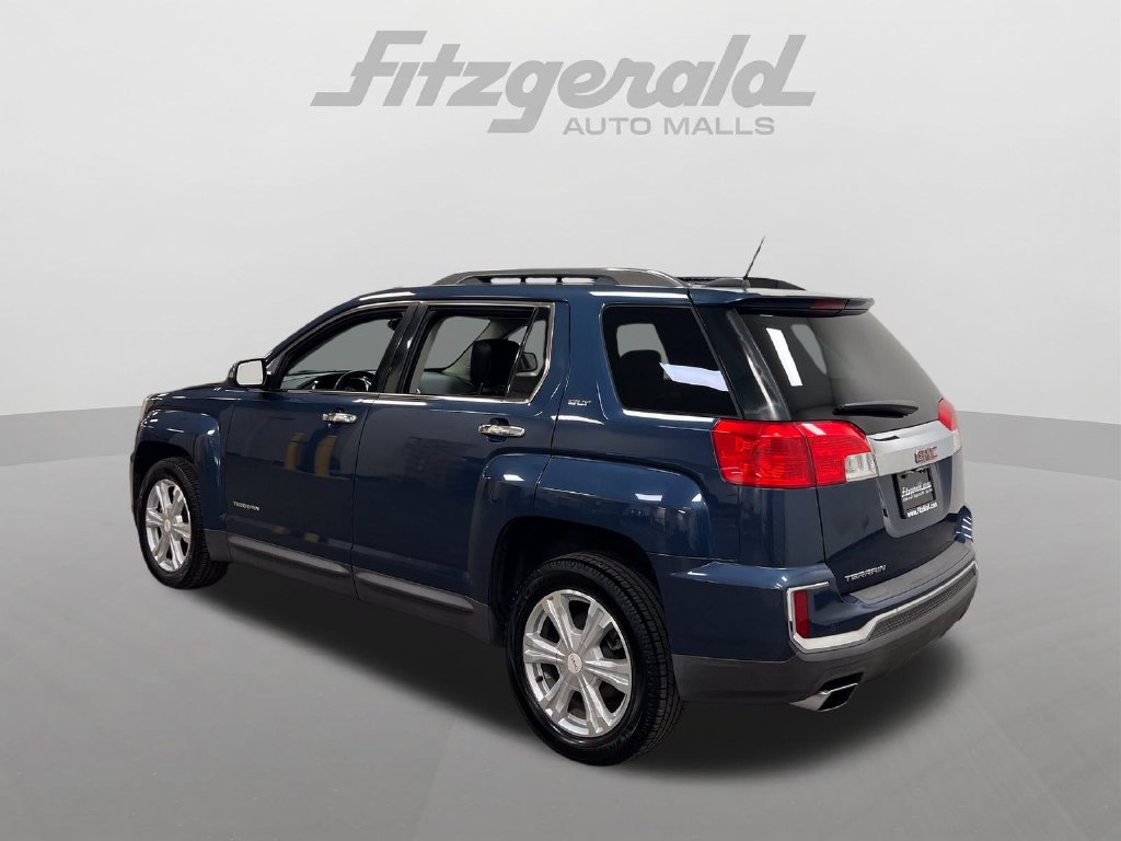 Used 2017 GMC Terrain SLT w/ Driver Alert Package I FWD image 3