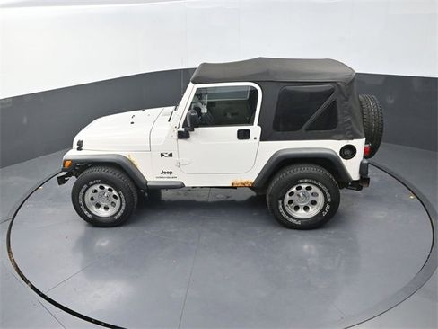 Used 2004 Jeep Wrangler X w/ Wheel Plus Group image 13