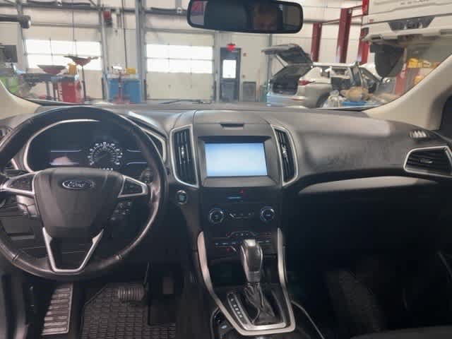 Used 2015 Ford Edge SEL w/ Equipment Group 201A AWD/4WD image 15