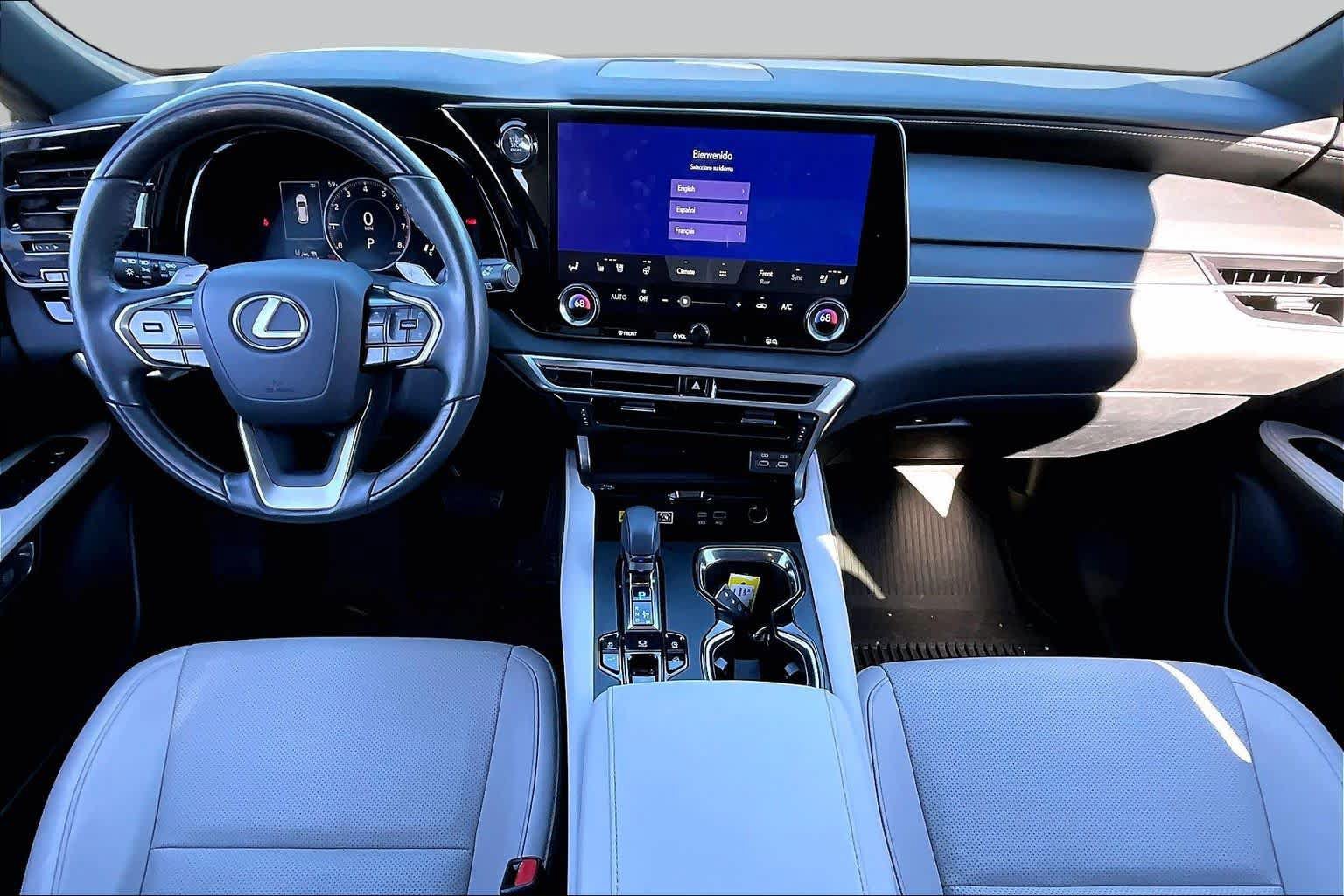 Used 2024 Lexus RX 350 Premium w/ Cold Area Package AWD/4WD image 16