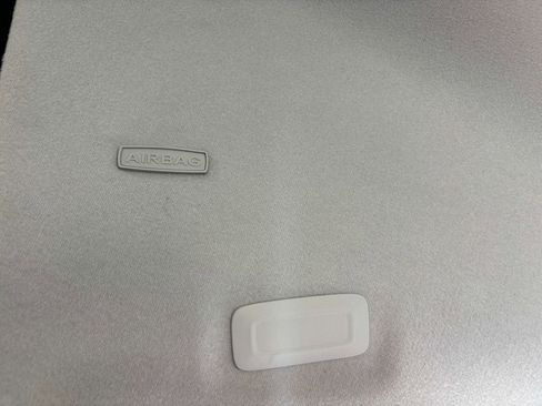 Used 2023 Ford Transit 250 148 High Roof Extended image 29