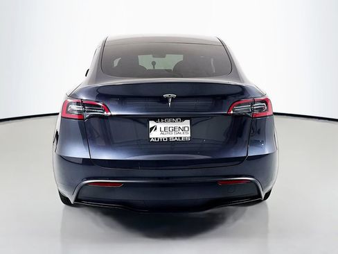 Used 2024 Tesla Model Y Long Range RWD image 6