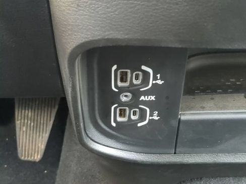 Used 2024 RAM 2500 Laramie w/ Safety Group AWD/4WD image 26