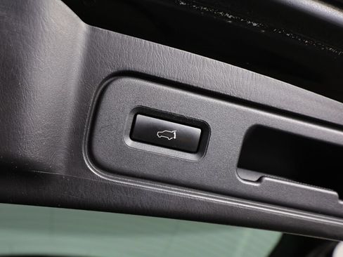 Used 2011 MAZDA CX-9 Grand Touring w/ Moonroof & Bose Audio Pkg AWD/4WD image 21